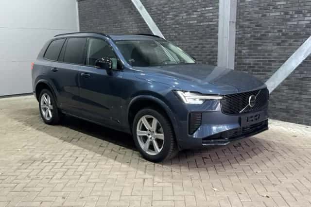 Volvo XC90 (2025)