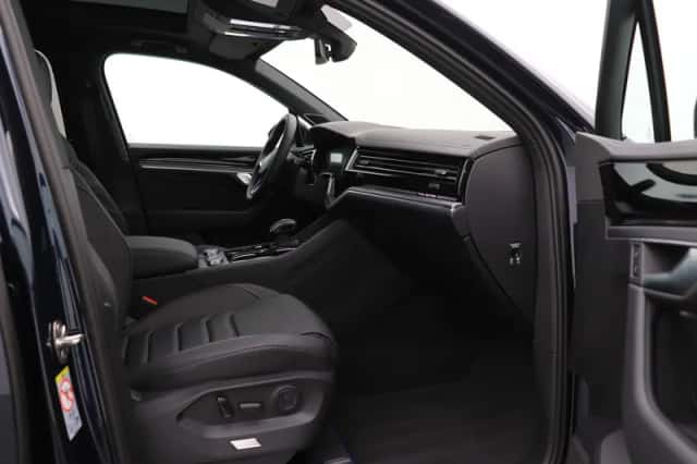 Volkswagen Touareg (2026) thumbnail 5