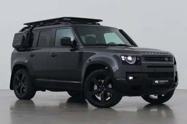 Land Rover Defender (2026) thumbnail 1