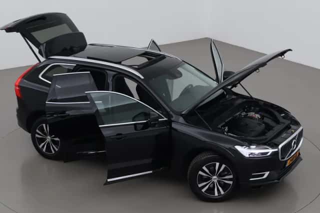 Volvo XC60 (2020) thumbnail 6