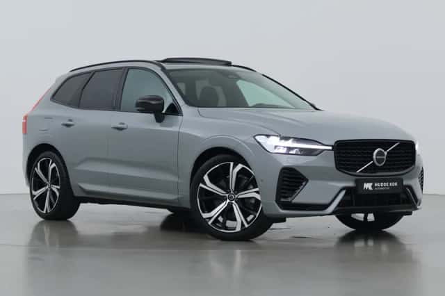 Volvo XC60 (2025) thumbnail 1