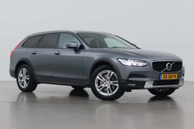 Volvo V90 (2018) thumbnail 1