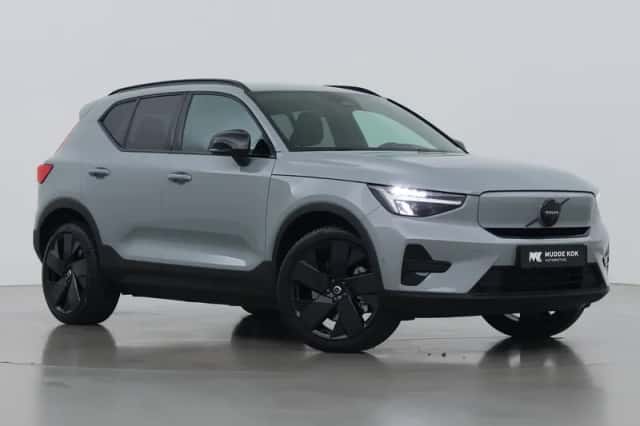 Volvo EX40 (2026) thumbnail 1