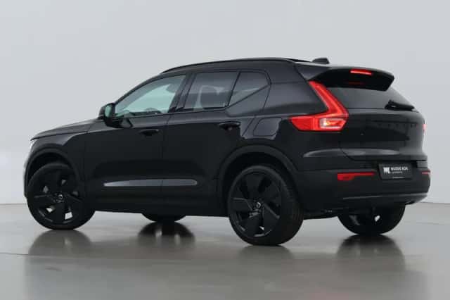 Volvo EX40 (2026) thumbnail 2
