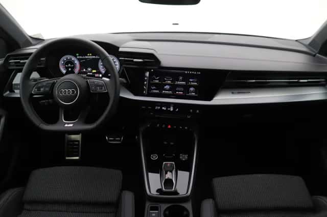 Audi A3 (2025) thumbnail 4