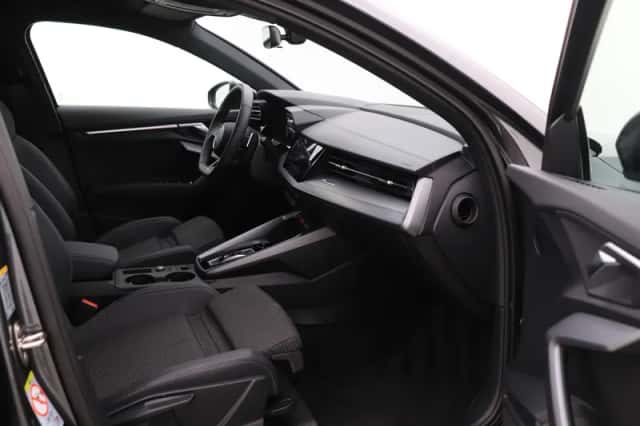 Audi A3 (2025) thumbnail 5