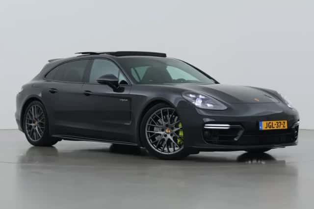 Porsche Panamera (2020) thumbnail 1