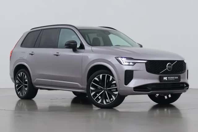 Volvo XC90 (2025) thumbnail 1