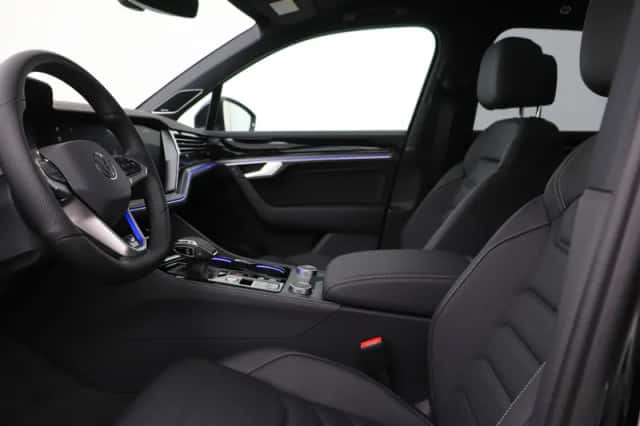 Volkswagen Touareg (2026) thumbnail 3