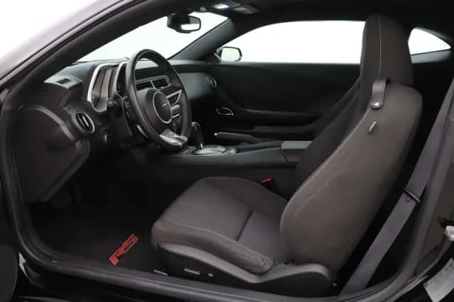 Chevrolet Camaro (2011) thumbnail 3