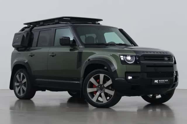 Land Rover Defender (2026) thumbnail 1
