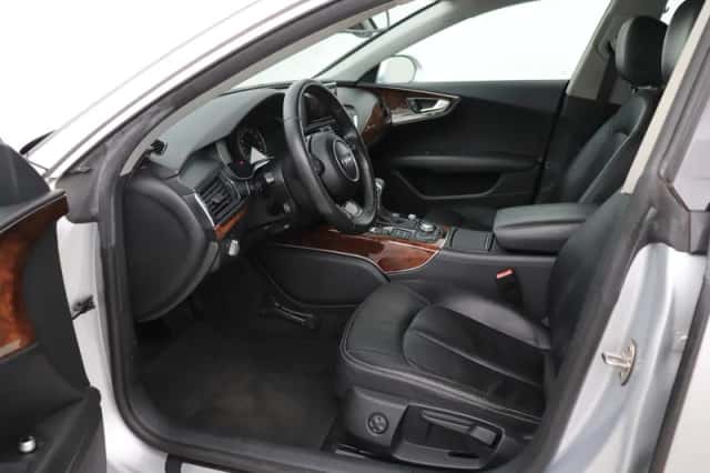 Audi A7 (2013) thumbnail 3