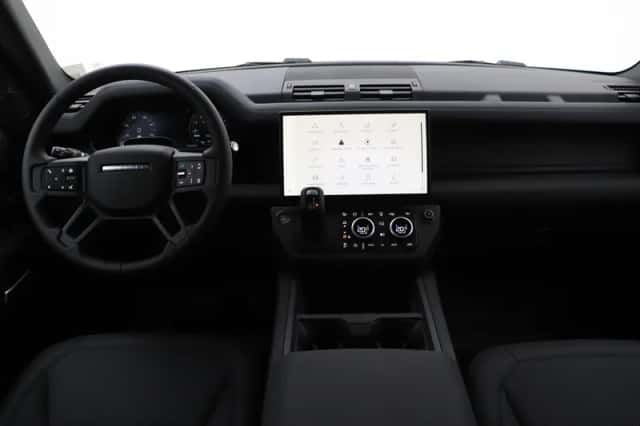Land Rover Defender (2026) thumbnail 4
