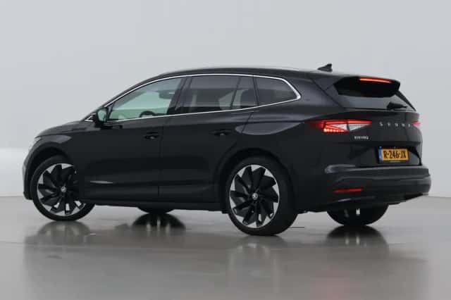 Škoda Enyaq (2021) thumbnail 2