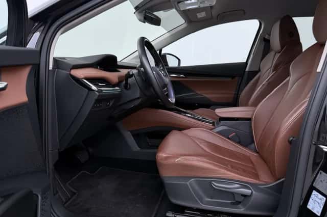 Škoda Enyaq (2021) thumbnail 3