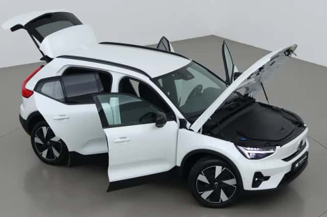 Volvo EX40 (2026) thumbnail 6
