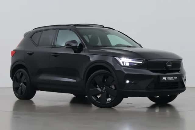 Volvo EX40 (2026) thumbnail 1