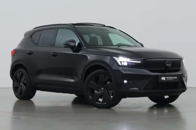 Volvo EX40 (2026) thumbnail 1