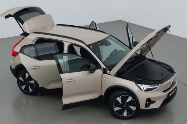 Volvo EX40 (2026) thumbnail 6
