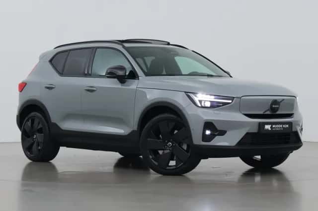 Volvo EX40 (2026) thumbnail 1