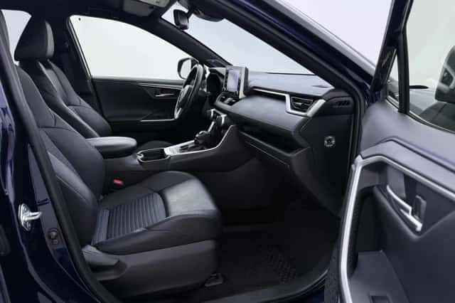 Toyota RAV4 (2019) thumbnail 5