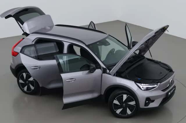 Volvo EX40 (2026) thumbnail 6