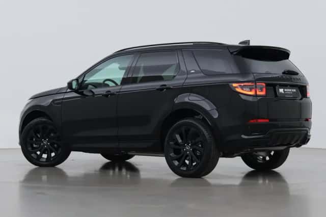Land Rover Discovery Sport (2025) thumbnail 2