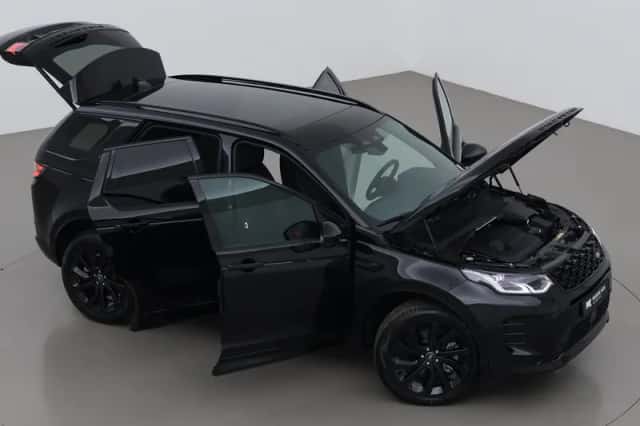 Land Rover Discovery Sport (2025) thumbnail 6