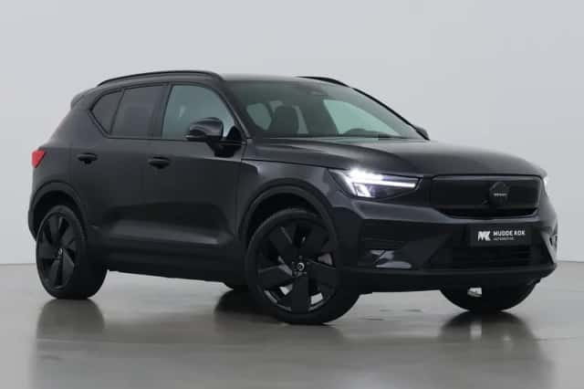 Volvo EX40 (2026) thumbnail 1