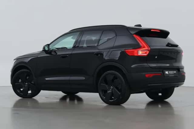 Volvo EX40 (2026) thumbnail 2