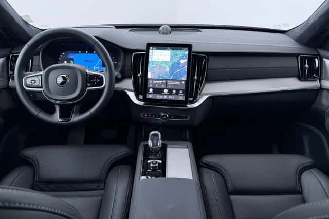 Volvo XC90 (2026) thumbnail 4