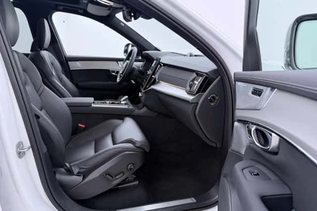 Volvo XC90 (2026) thumbnail 5