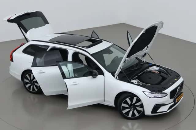 Volvo V90 (2024) thumbnail 6