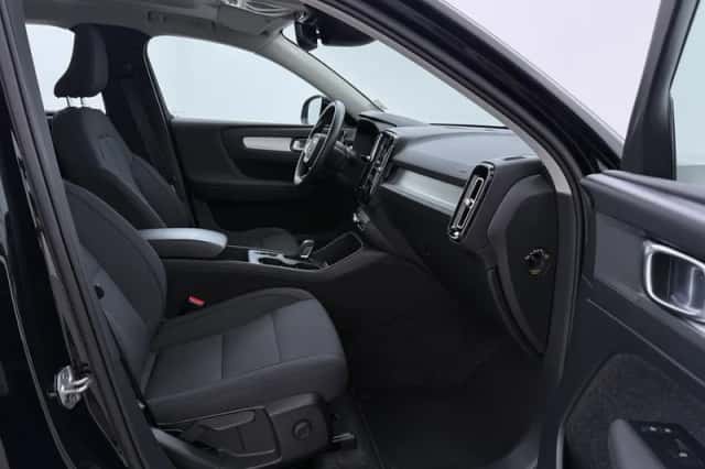 Volvo XC40 (2020) thumbnail 5