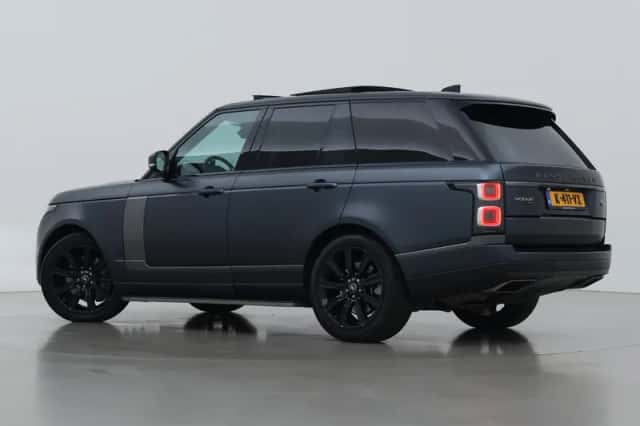 Land Rover Range Rover (2021) thumbnail 2