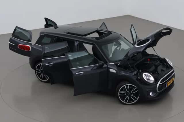 MINI Clubman (2018) thumbnail 6