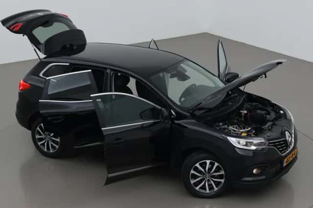 Renault Kadjar (2021) thumbnail 6