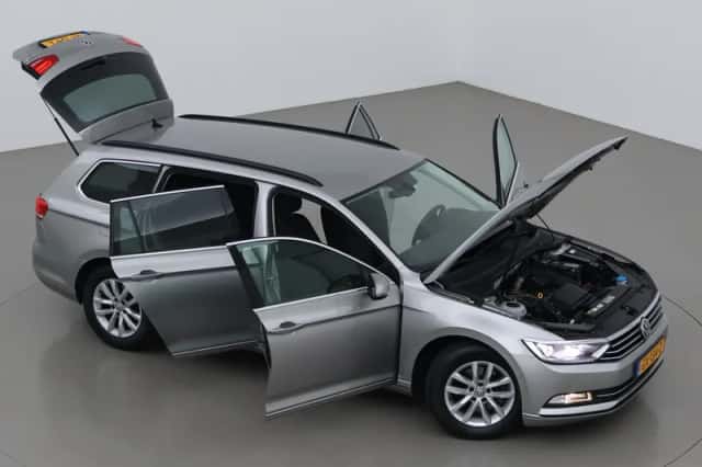 Volkswagen Passat (2015) thumbnail 6