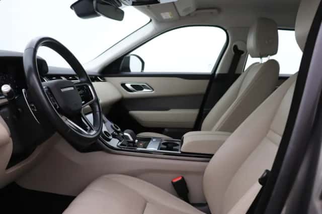 Land Rover Range Rover Velar (2022) thumbnail 3