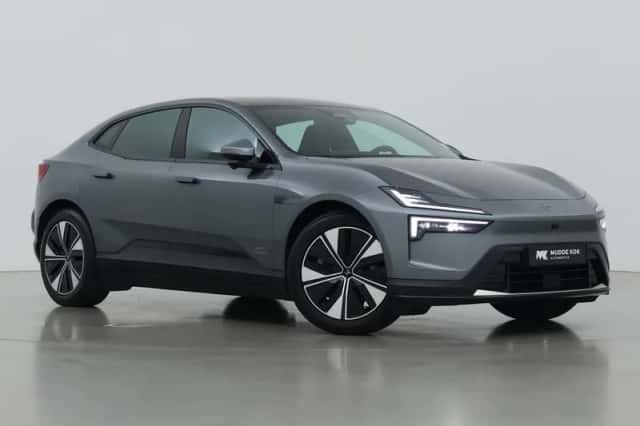 Polestar 4 (2025) thumbnail 1