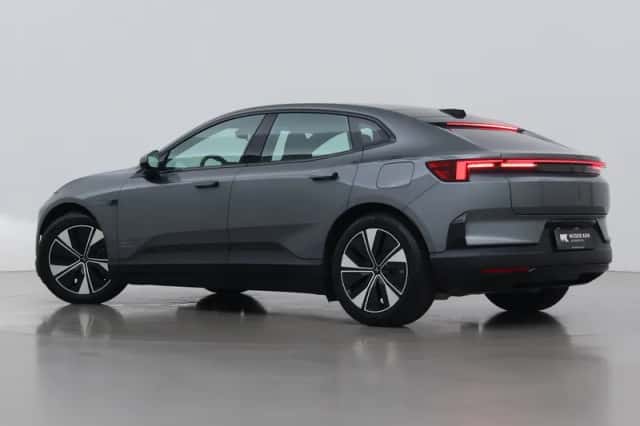 Polestar 4 (2025) thumbnail 2