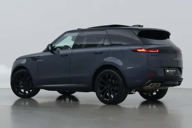 Land Rover Range Rover Sport (2026) thumbnail 2