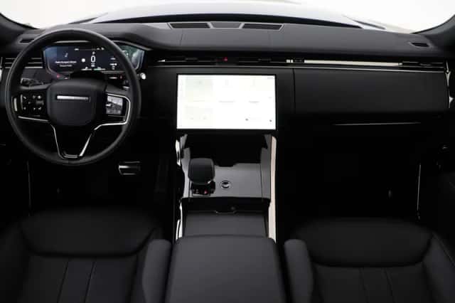 Land Rover Range Rover Sport (2026) thumbnail 4