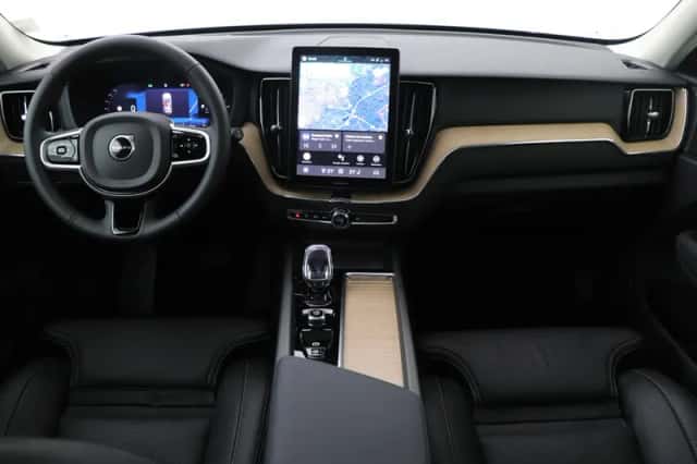 Volvo XC60 (2026) thumbnail 4