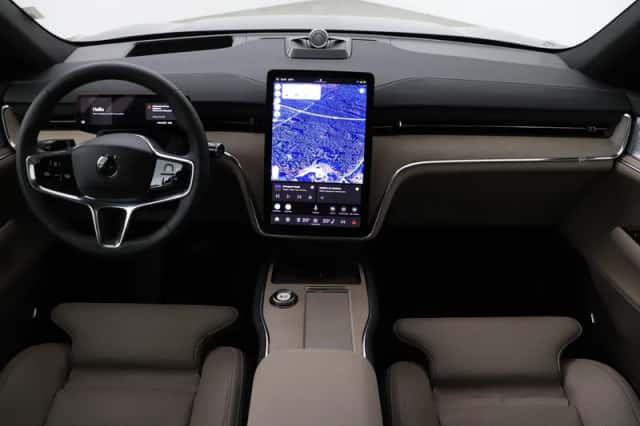 Volvo EX90 (2026) thumbnail 4