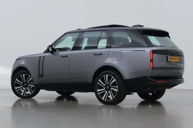 Land Rover Range Rover (2024) thumbnail 2
