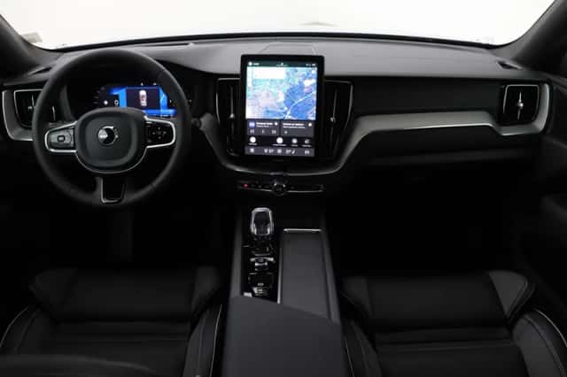 Volvo XC60 (2026) thumbnail 4