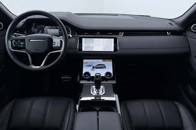 Land Rover Range Rover Evoque (2023) thumbnail 4