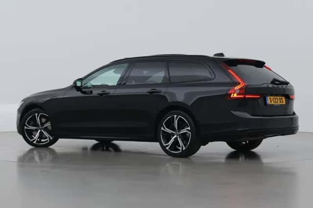 Volvo V90 (2021) thumbnail 2