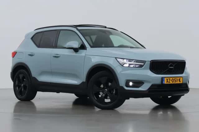 Volvo XC40 (2019) thumbnail 1